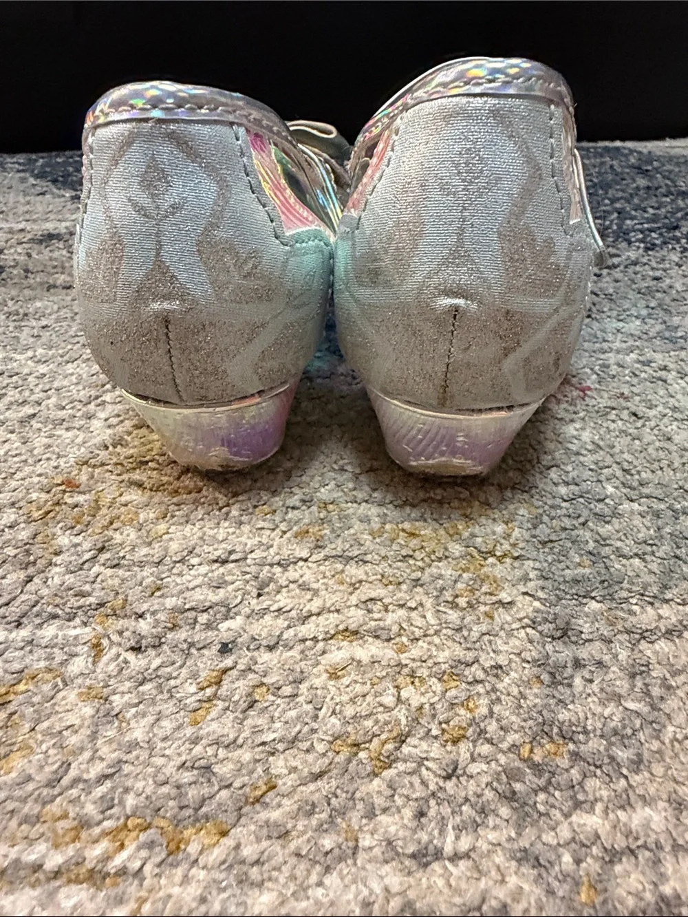 N/A shiny iridescent